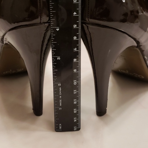 Adrienne Vittadini shoes - Picture 4 of 8